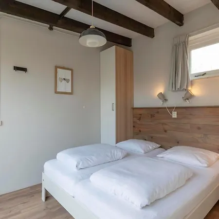 Duinland 245 For 6 Guests Near Sea Sint Maartensvlotbrug