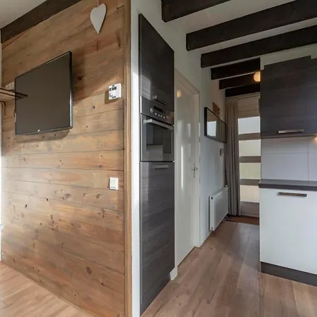 Duinland 245 For 6 Guests Near Sea Sint Maartensvlotbrug